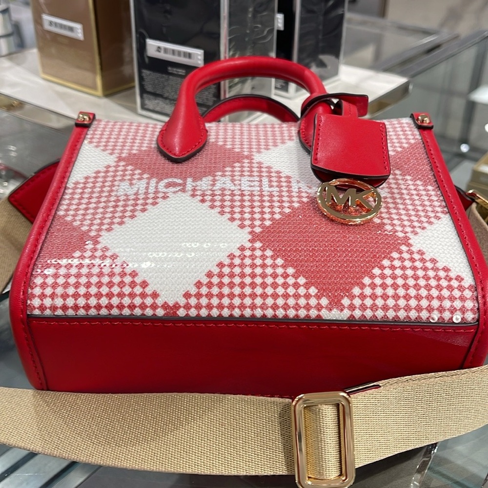 Michael Kors Mirella Extra-Small Logo Crossbody XBODY Shopper Bag
Bright Red
NWT - Picture 4 of 16